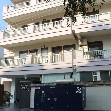 Aura Luxury Studio I Couple Friendly I Near Golf Course Road, Sector 57, Ґурґаон Екстер'єр фото